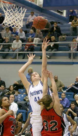 Womens BBall: Bench contributes in win 