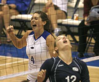 Volleyball: Panthers start home stand against Redhawks 