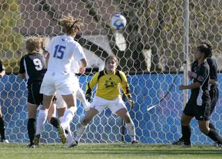 Womens Soccer: Panthers roll into playoffs 