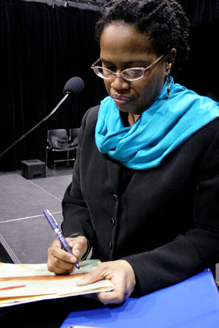 Harrington reads award-winning poems 