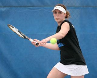 Tennis hits the road for Kentucky 
