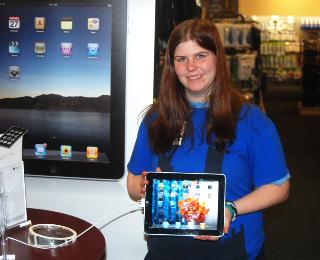 Students explore Apples latest gadget 