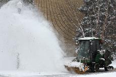 Snowfall blankets campus 