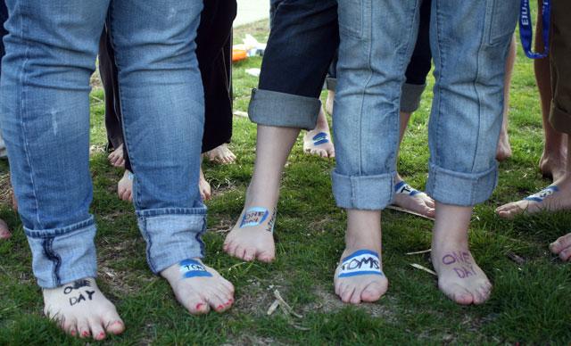 Feature Photo: No shoes for a cause 
