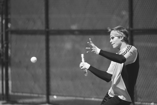 Mens tennis to hit the road, take on Salukis 