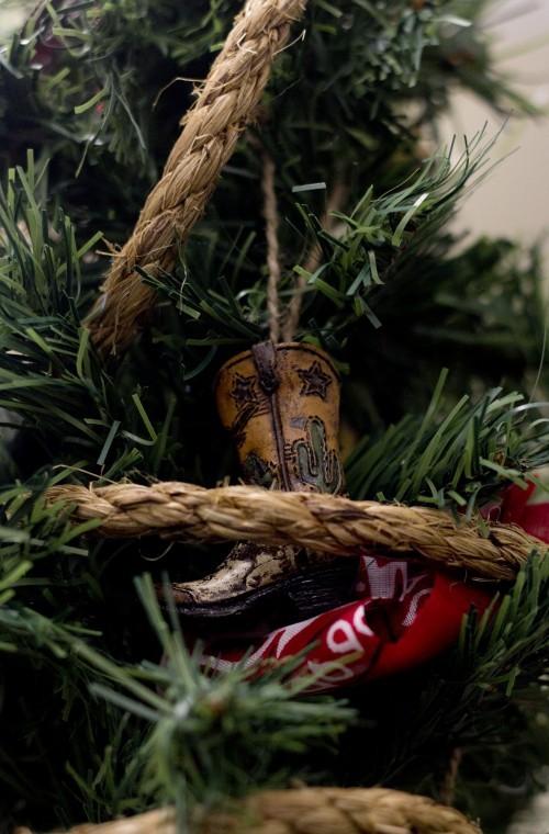 Photo: Library to auction off trees, wreaths
