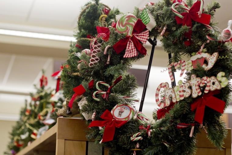 Photo: Library to auction off trees, wreaths