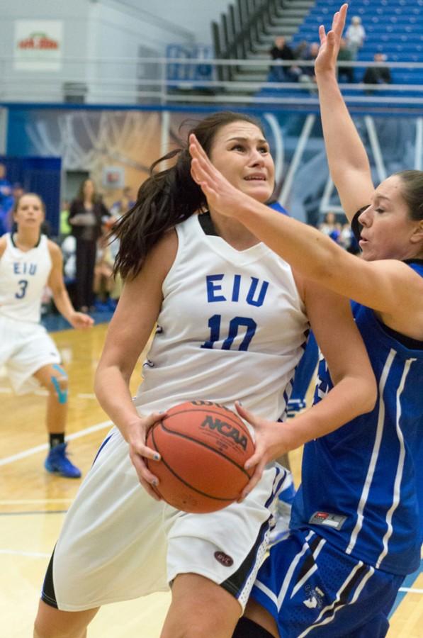 Jason Howell | The Daily Eastern NewsJunior forward Sabina Oroszova attempts a drive toward the basket during game against Indiana State on Tuesday at Lantz Arena.  The Panthers lost to the Sycamores 53-65.
