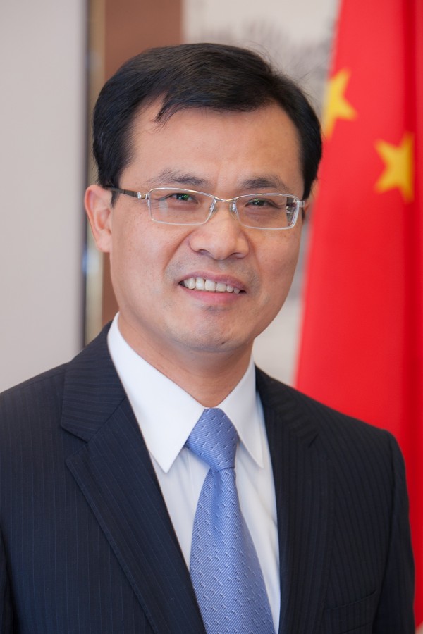 Chinese Diplomat Weiping Zhao is coming to Eastern Wednesday, Sept. 2 in Buzzard Auditorium at 7:30 pm to speak about the current Chinese and U.S. relationship. The discussion is free and open to the public prior to the lecture a reception will be held in the Rathskellar of the Martin Luther King University Union from 6 pm to 7:15 pm