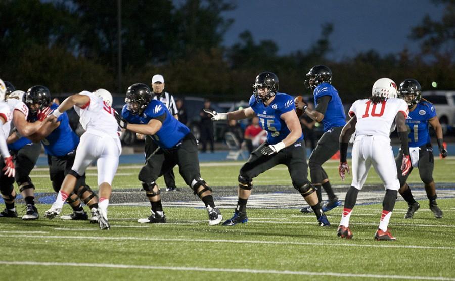 Senior quarterback Jalen Whitlow threw one touchdown and was 16-28 and 165 yards during Easterns 34-31 home opening loss against Illinois State Friday at OBrien Field.