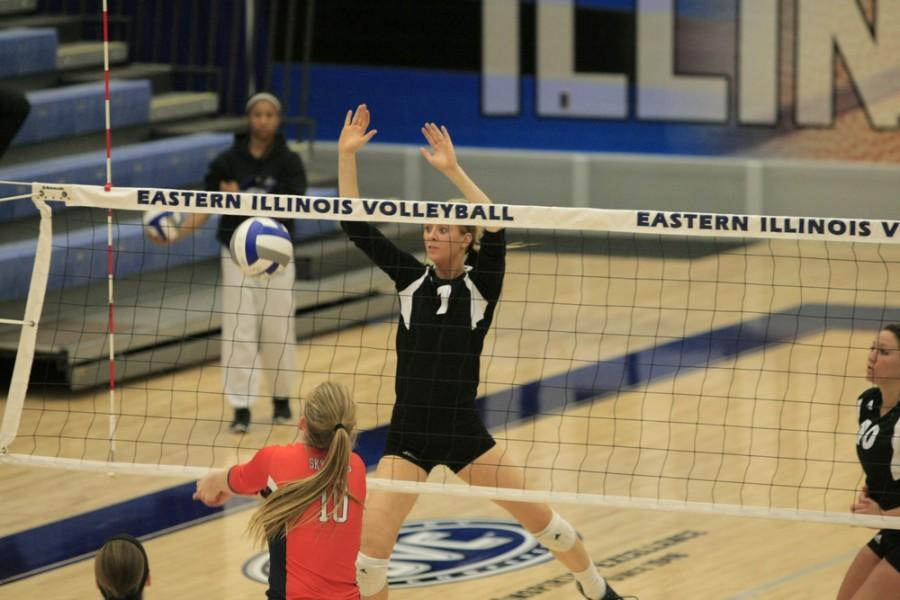 Freshman outside hitter and setter Taylor Smith goes to block the ball during the game against Tennessee-Martin Friday in Lantz Arena.