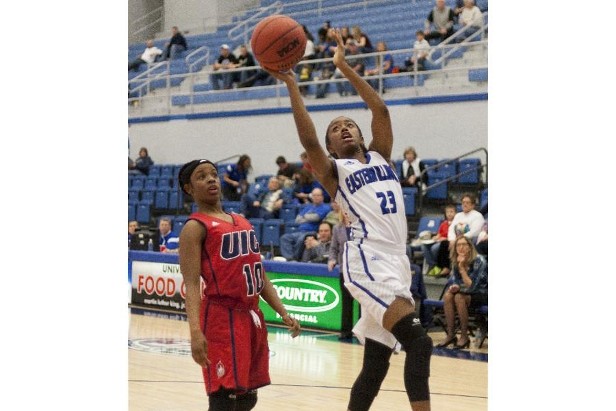 Red-shirt senior Shakita Cox attempts a shot during the Panthers' 78-66 loss against Illinois-Chicago on Dec. 14, 2014 at Lantz Arena.