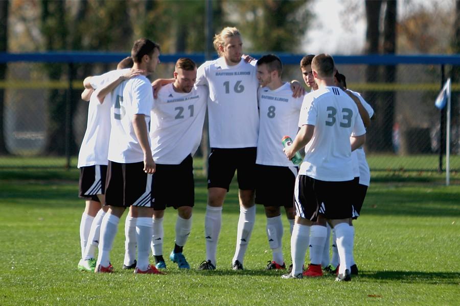 Members of the Eastern mens soccer team huddle up before their final game of the season against Omaha on Saturday. The Panthers finished with a 1-5 record in Summit League conference play. 