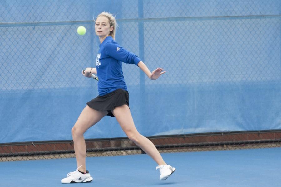 Senior Ali Foster defeated Belmonts Kendall Warren 6-4, 6-3 in singles play on April 1 at the Darling Courts. Foster defeated Southern Illinois-Edwardsvilles Mia Frogner 6-4. 6-3 in singles competition on Wednesday in Terra Haute, Ind.