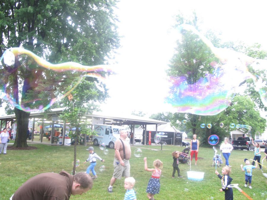 As the children play with bubbles shouts at mom’s and dad’s to ‘watch this,’ and encouraging replies fill the air. Once in a while, a parent or the host of Joyful Bubbles steps in to show kids how to use the bubble tools.