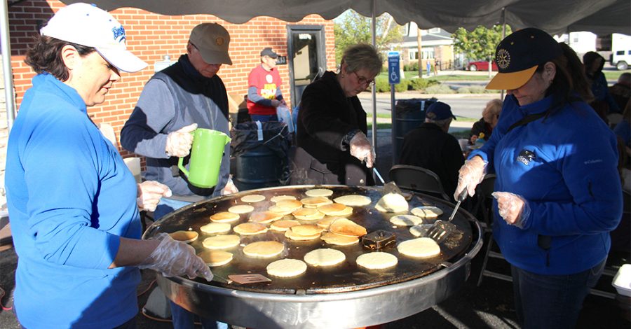 The Charleston Rotary Club gathered on Saturday morning for the Rotary Pancake Breakfast in Dirty’s parking lot.  “It is homecoming tradition,” Laurie Banks, rotary club member said, “and it’s fun to see all of the homecoming alumnis come.”