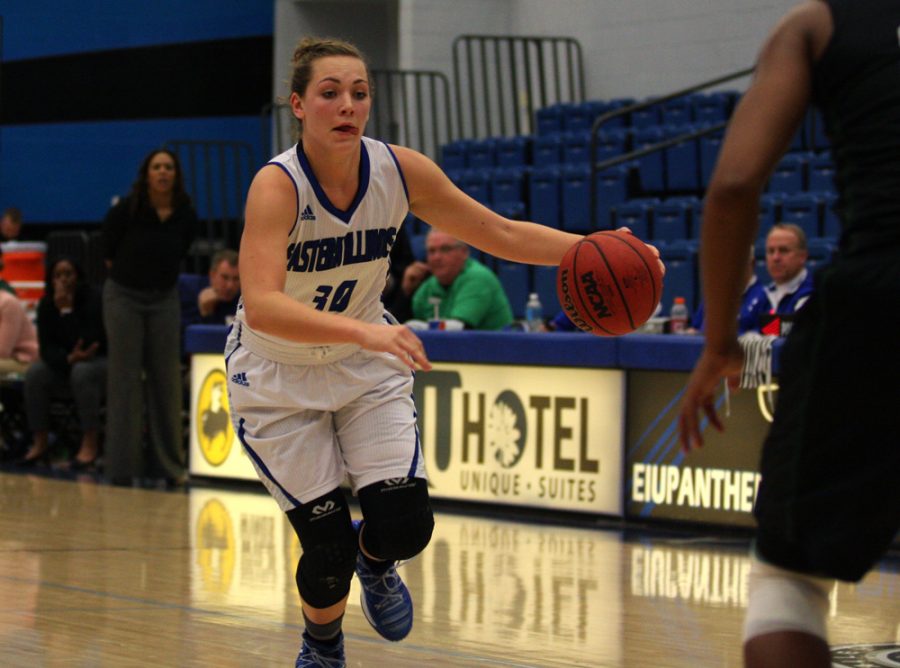 Freshman guard Allison Van Dyke drives into the lane for a layup in Eastern’s 71-61 loss to Wright State Thursday in Lantz Arena. Van Dyke led the Panthers with 15 points.