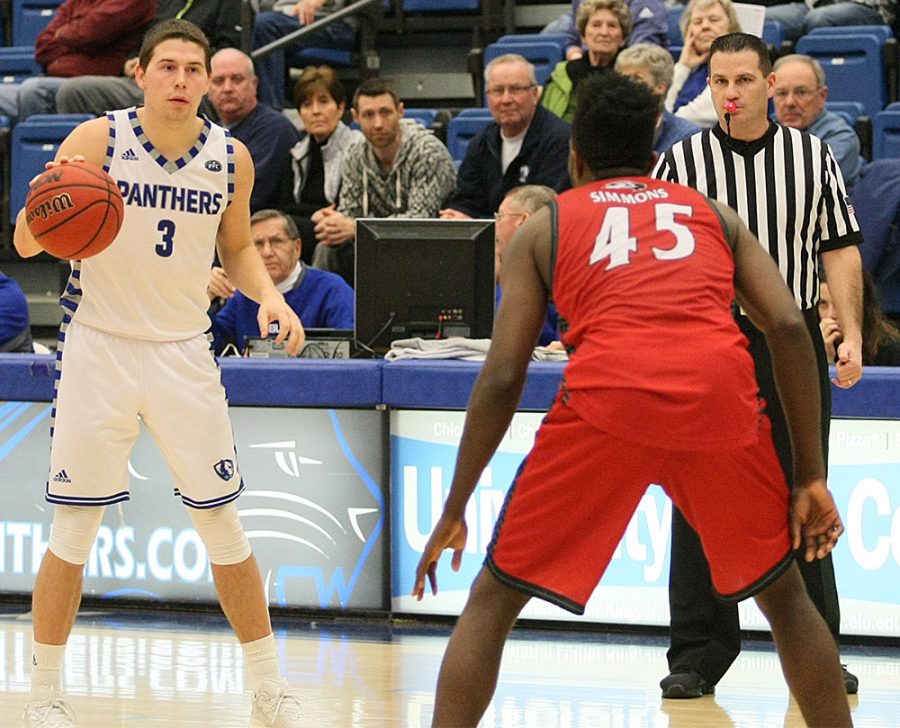 Sophomore guard Casey Teson sets the offense Saturday at Lantz Arena. The Panthers defeated the Cougars 75-60.