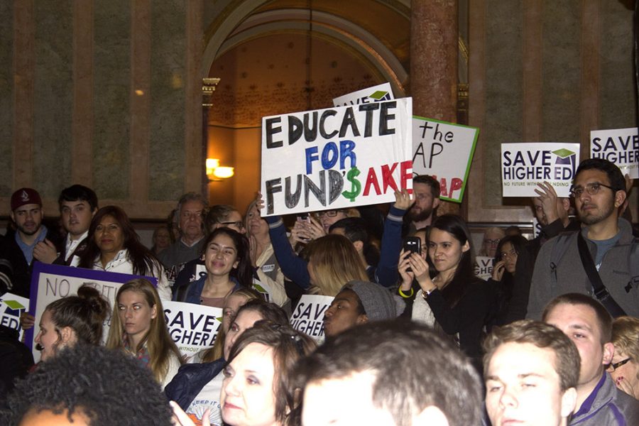 Protesters+rally+for+full+funding+for+higher+education+in+Illinois+at+the+State+Capitol+in+Springfield+on+wednesday.