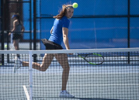 Freshman Stella Cliffe returns the ball at the net during her singles match against Austin Peay's Helena Kuppig April 8, 2017, at the Darling Courts. Cliffe fell to Kuppig 6-2, 4-6, 6-4. Cliffe finished her first season this weekend during the OVC tournament defeating Southern Illinois Edwardsville's Tiffany Hollebeck 6-4, 6-0.