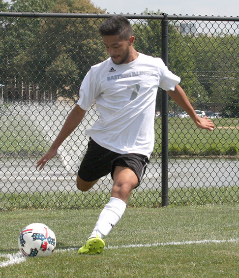 Sophomore midfielder/forward Andre Nappa sends in a corner kick that was headed twice for a near goal Tuesday at Lakeside Field in the Panthers’ 2-0 win. The second header hit the crossbar.