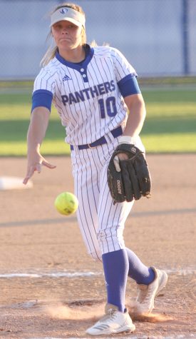 Eastern freshman Hannah Cravens throws a pitch in the Panthers’ 13-0 loss to Southern Illinois Edwardsville on April 9. Eastern plays Butler on the road on Wednesday.