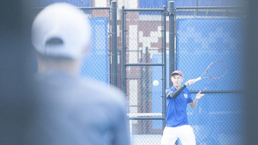 Dillan Schorfheide | The Daily Eastern News
Max Pilipovic-Kljajic returns the ball to his opponents’ side of the court with a forehand hit. He competed in flight 1 for the men’s singles matches in the Eastern Illinois Fall Invite Sept. 20 and 21 at the Darling Courts.