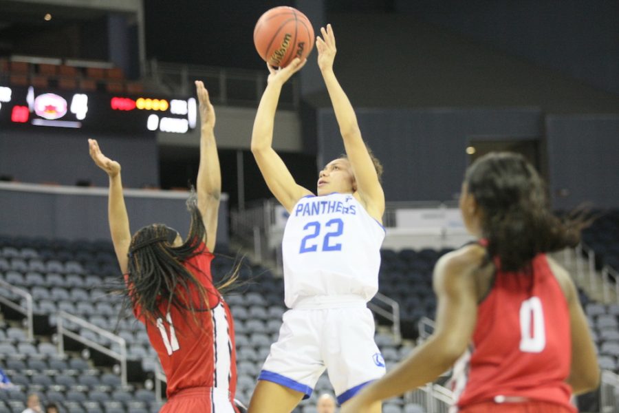 Dillan Schorfheide | The Daily Eastern News
Lariah Washington rises above her defender for a shot attempt. Eastern defeated Jacksonville State 49-46 to advance to the semifinals Friday in the OVC Tournament.