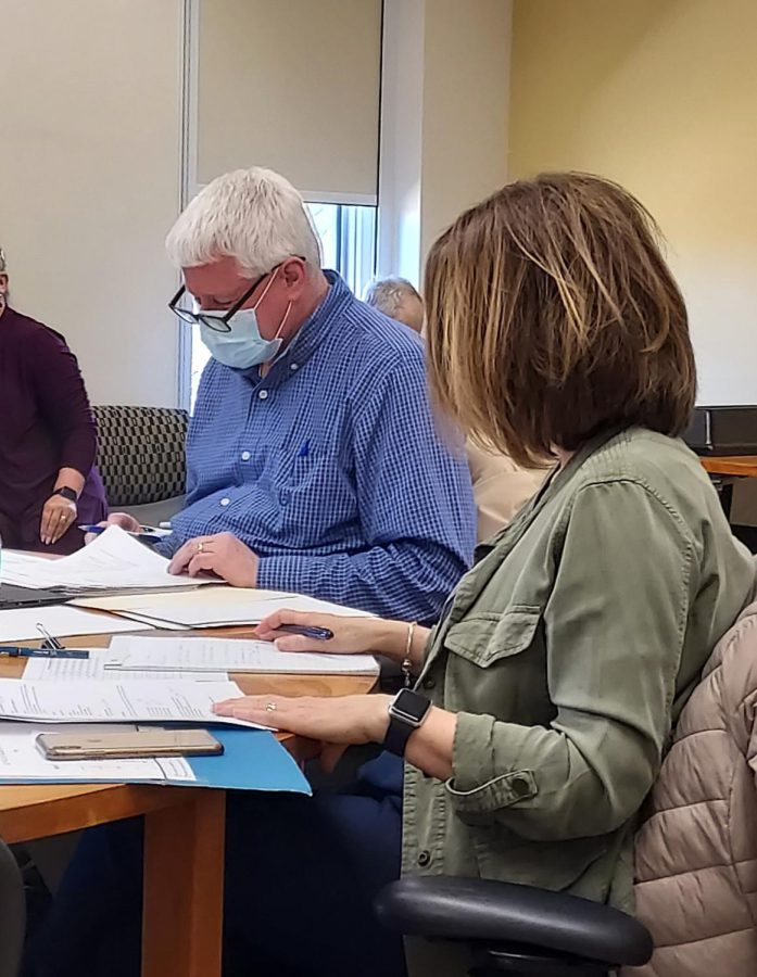 Chairperson of the Council of Academic Affairs, Richard Wilkinson, calls for a roll call vote for one of 50 proposals at Thursdays meeting in Booth Library Witters Conference Room.