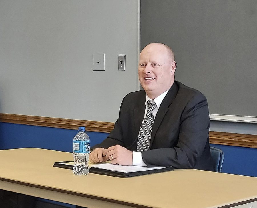 Rodney Ranes, one of four candidates for the position director of the Martin Luther King Jr. University Union, answers questions by Eastern faculty during the open session on Thursday afternoon in the Oakland Room in the Union. Ranes spent Wednesday on Easterns campus meeting administration, touring campus and being interviewed. Ranes is currently the president of Olney Central College.