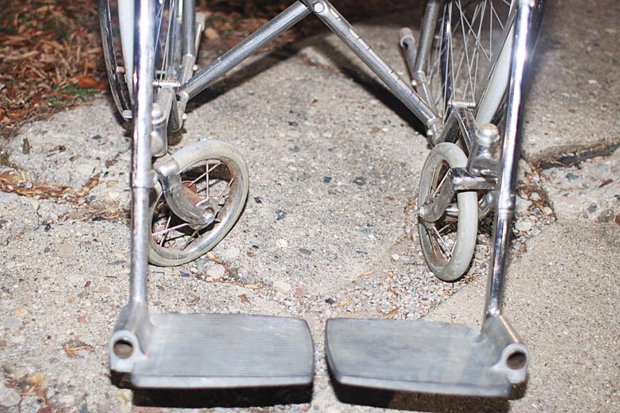 Cracks+on+the+sidewalks+around+campus+which+are+dangerous+to+wheelchair+users.