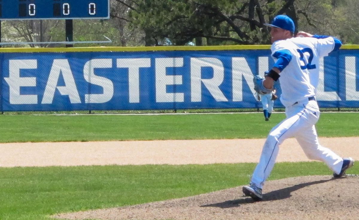 Freshman right-handed pitcher Slater Wilcox (32) pitches at Coaches Stadium on Sunday for the EIU baseball game.